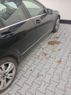 Обява за продажба на Mercedes-Benz C 220 CDI Автоматик  ~8 300 лв. - изображение 8