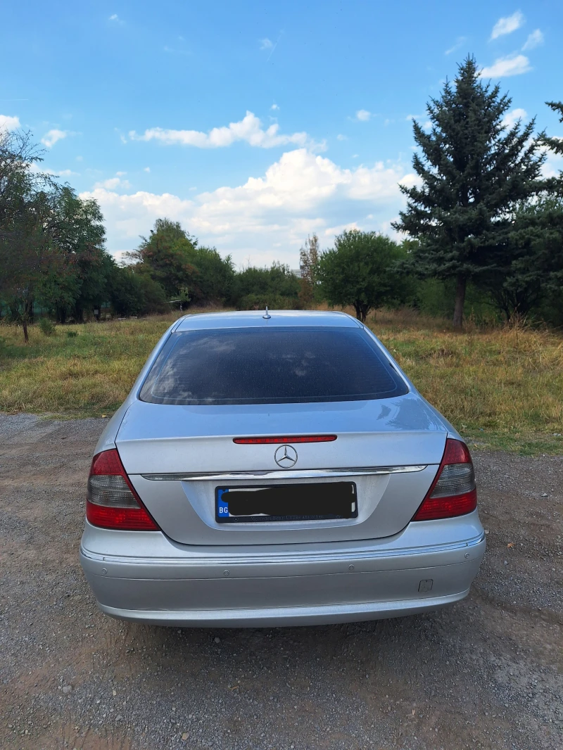 Mercedes-Benz E 320 4 matic, снимка 2 - Автомобили и джипове - 46802380