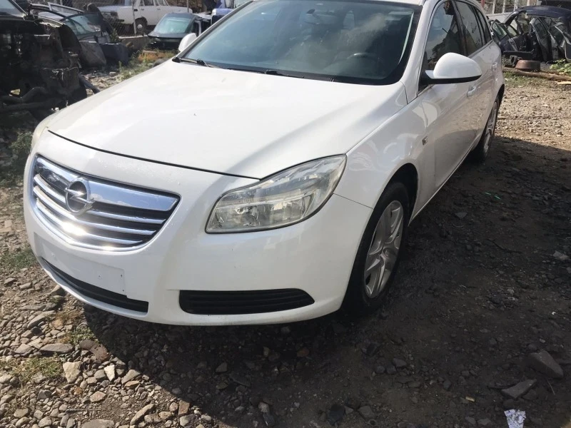 Opel Insignia 2.0 D 160, снимка 4 - Автомобили и джипове - 47576532