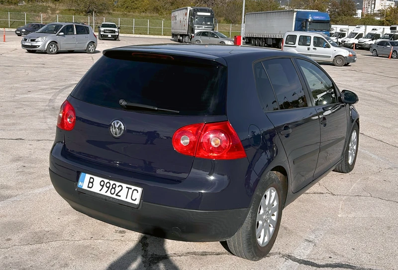 VW Golf, снимка 5 - Автомобили и джипове - 47812545