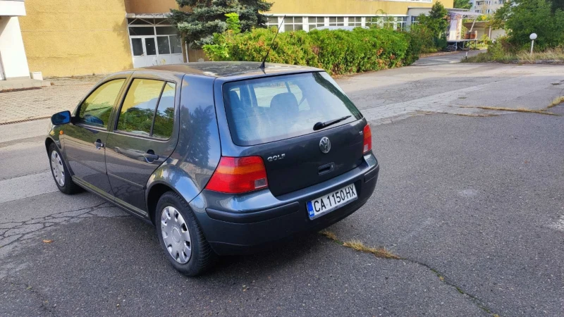 VW Golf Голф 4, 101к.с, 1, 6 , снимка 16 - Автомобили и джипове - 48152233