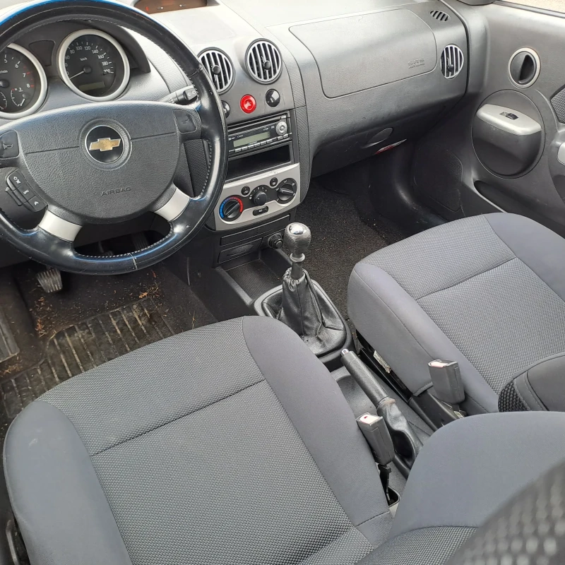 Chevrolet Aveo 1.4, снимка 10 - Автомобили и джипове - 48233113