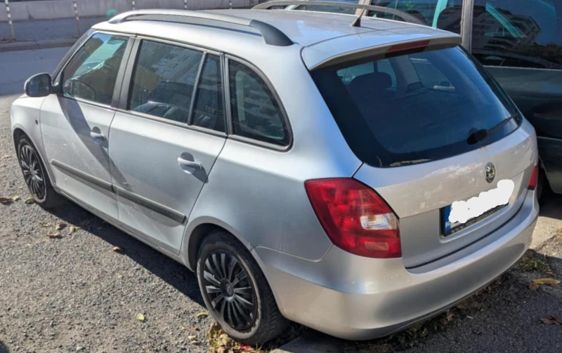 Skoda Fabia, снимка 6 - Автомобили и джипове - 48647266