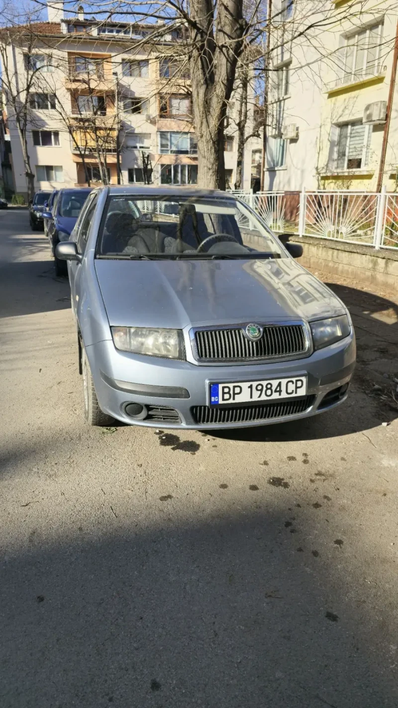 Skoda Fabia, снимка 2 - Автомобили и джипове - 48877705