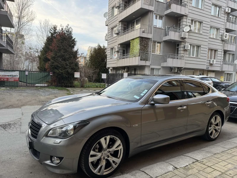 Infiniti M 30dS, снимка 7 - Автомобили и джипове - 48898718