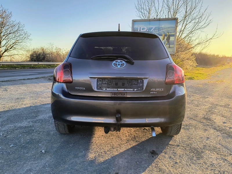 Toyota Auris 1.6-124 КС КЕЙЛЕС / ПОДГРЕВ , снимка 6 - Автомобили и джипове - 49576636