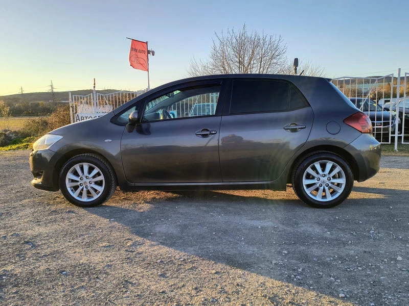 Toyota Auris 1.6-124 КС КЕЙЛЕС / ПОДГРЕВ , снимка 8 - Автомобили и джипове - 49576636