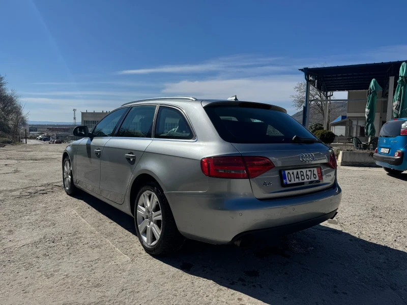 Audi A4 2, 0 бензин, снимка 4 - Автомобили и джипове - 49598685