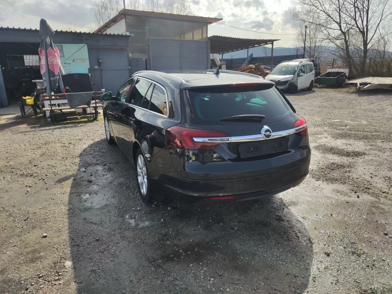 Opel Insignia 2.0 CDTI 140 K.S., снимка 5 - Автомобили и джипове - 49977247