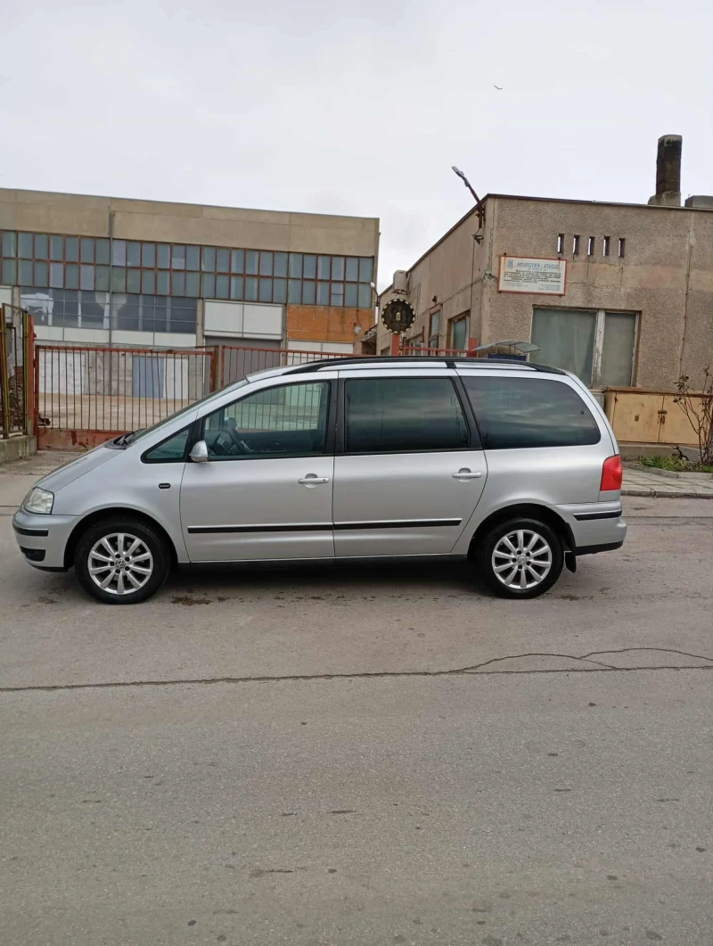 VW Sharan, снимка 5 - Автомобили и джипове - 52739280