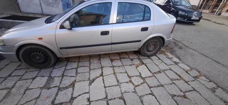 Opel Astra, снимка 2 - Автомобили и джипове - 52248971