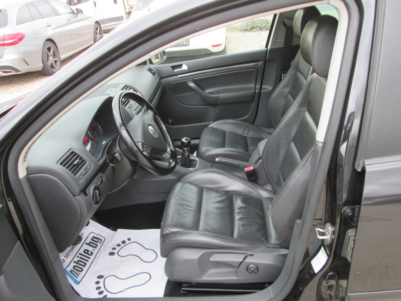 VW Golf 2.0TDI-GT Обслужена, снимка 9 - Автомобили и джипове - 52727140