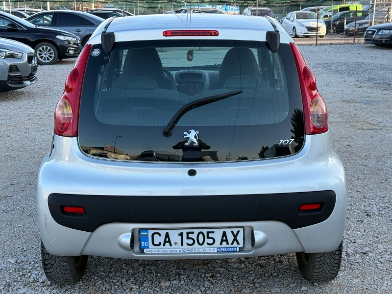 Peugeot 107 1.0i АВТОМАТИК, снимка 5 - Автомобили и джипове - 52746828