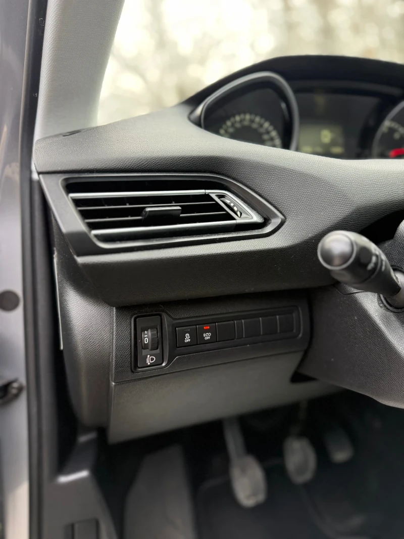 Peugeot 308 1.6 BlueHdi ПАНОРАМА КАМЕРА, снимка 11 - Автомобили и джипове - 52752005