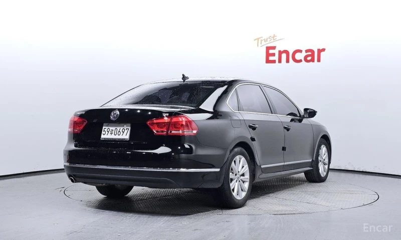 VW Passat, снимка 2 - Автомобили и джипове - 52998455