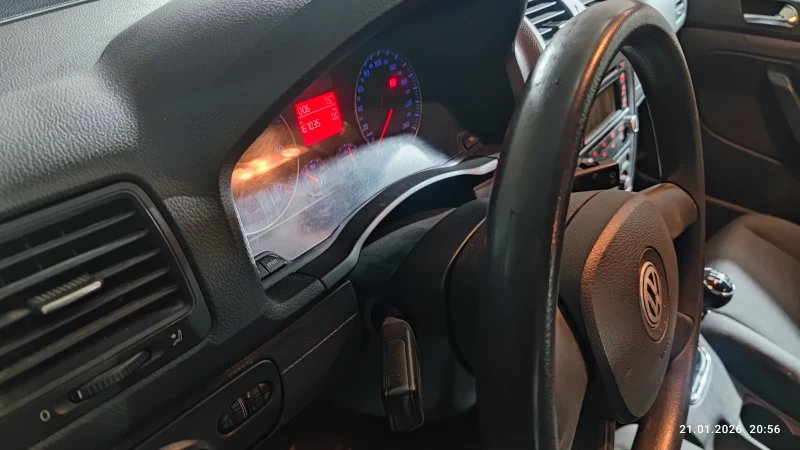 VW Golf 1.9 SDI 90к.с. без документи ЦЯЛ ЗА ЧАСТИ , снимка 4 - Автомобили и джипове - 53503332