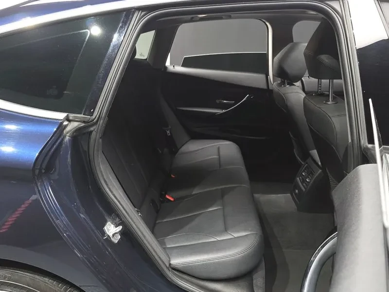 BMW 320 d, снимка 11 - Автомобили и джипове - 55144810
