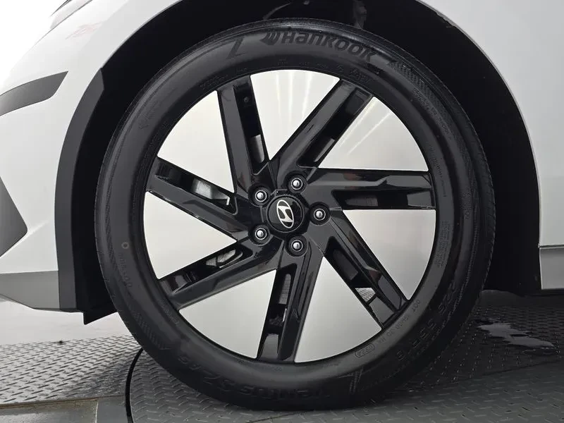 Hyundai Ioniq 6 ���� 30% ����� | Mobile.bg � ����������� 5