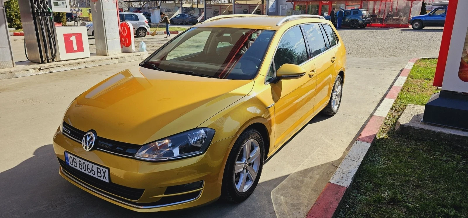 VW Golf ЗаводскиМетан-Подготвен за такси* Автомат - изображение 5