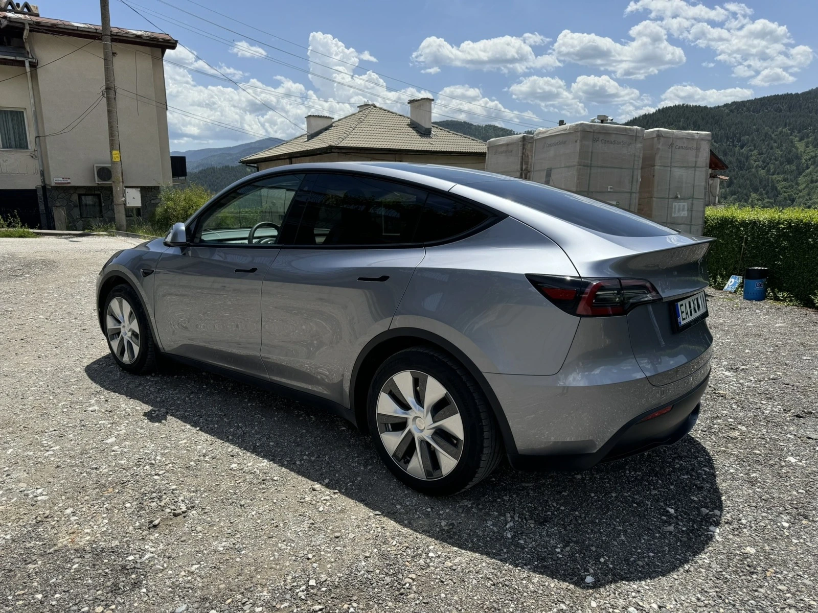 Tesla Model Y Long Range Dual Motor AWD | Mobile.bg   13