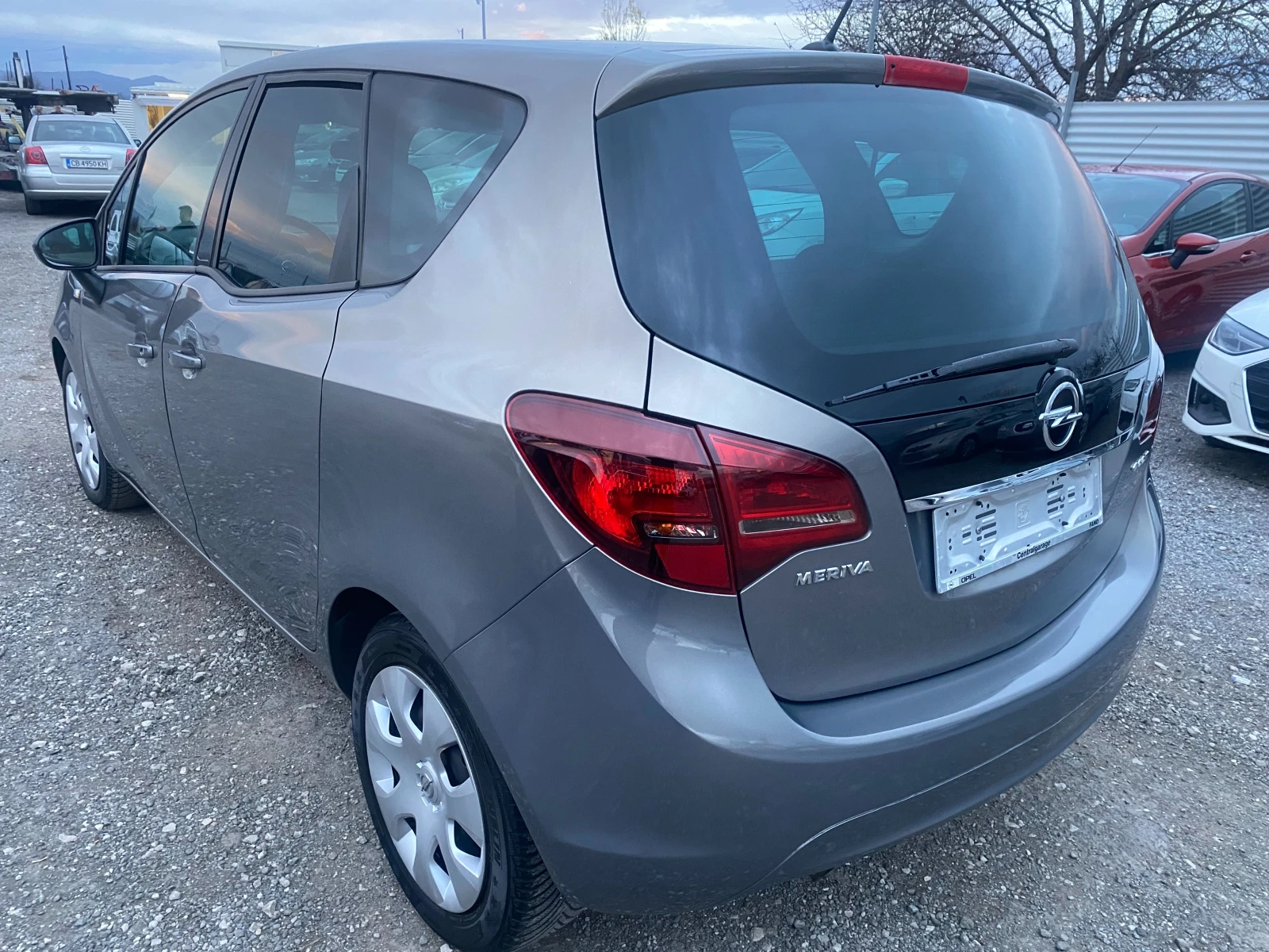 Opel Meriva 1.3CDTI 95к.с 6ск - изображение 3