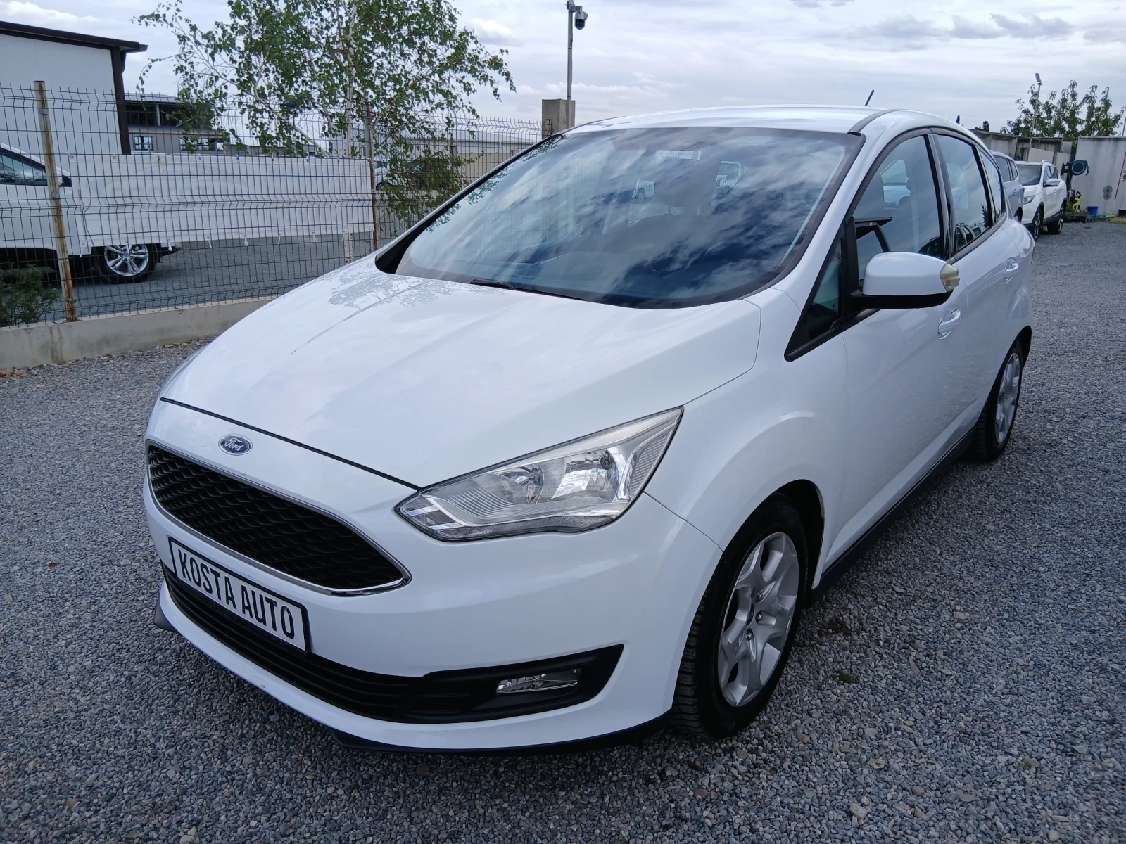 Ford C-max 1.6-120 коня ГАЗ КАТО НОВ, снимка 8 - Автомобили и джипове - 49744735