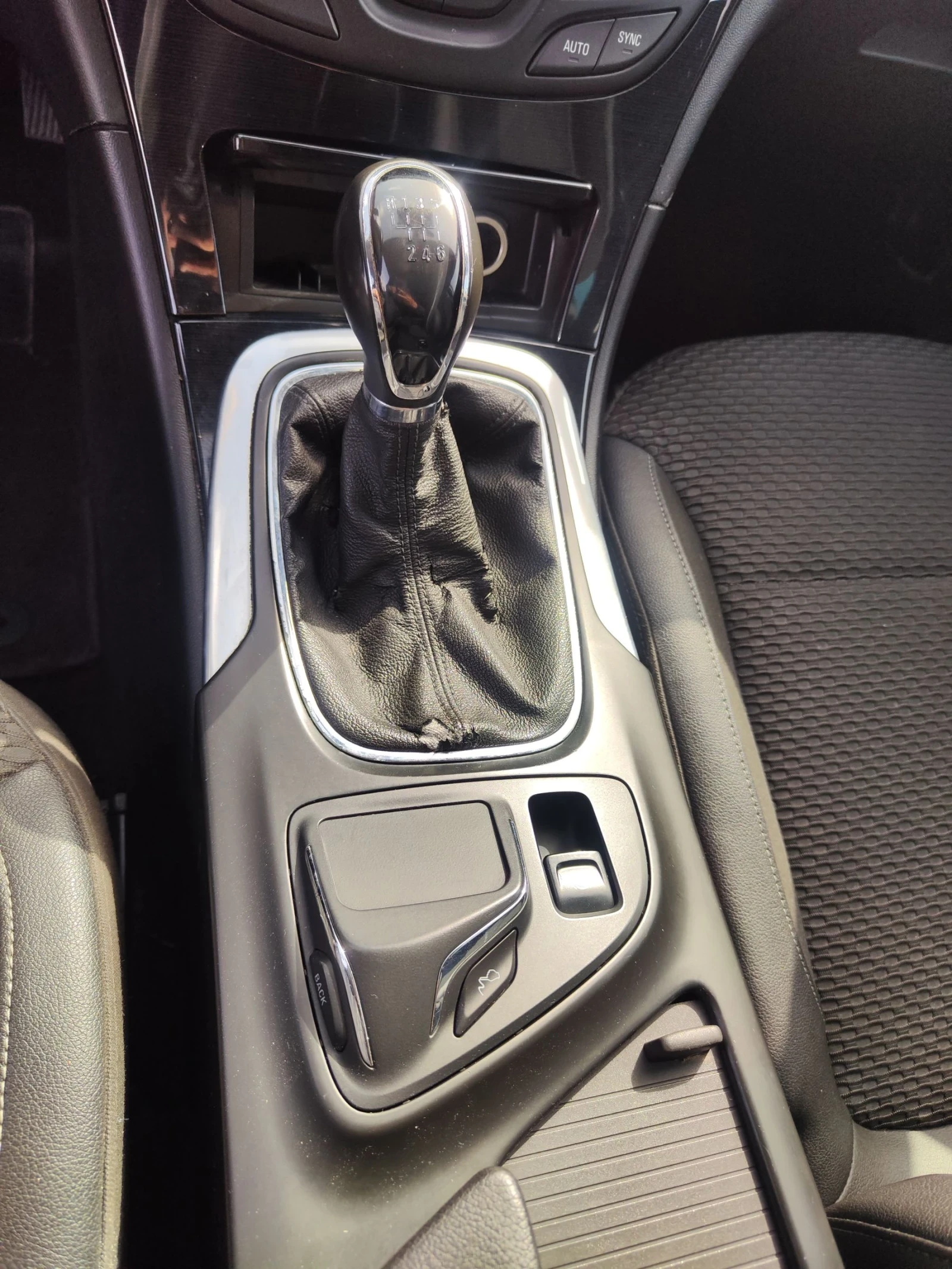 Opel Insignia 2.0 CDTI 140 K.S. | Mobile.bg — изображение 13