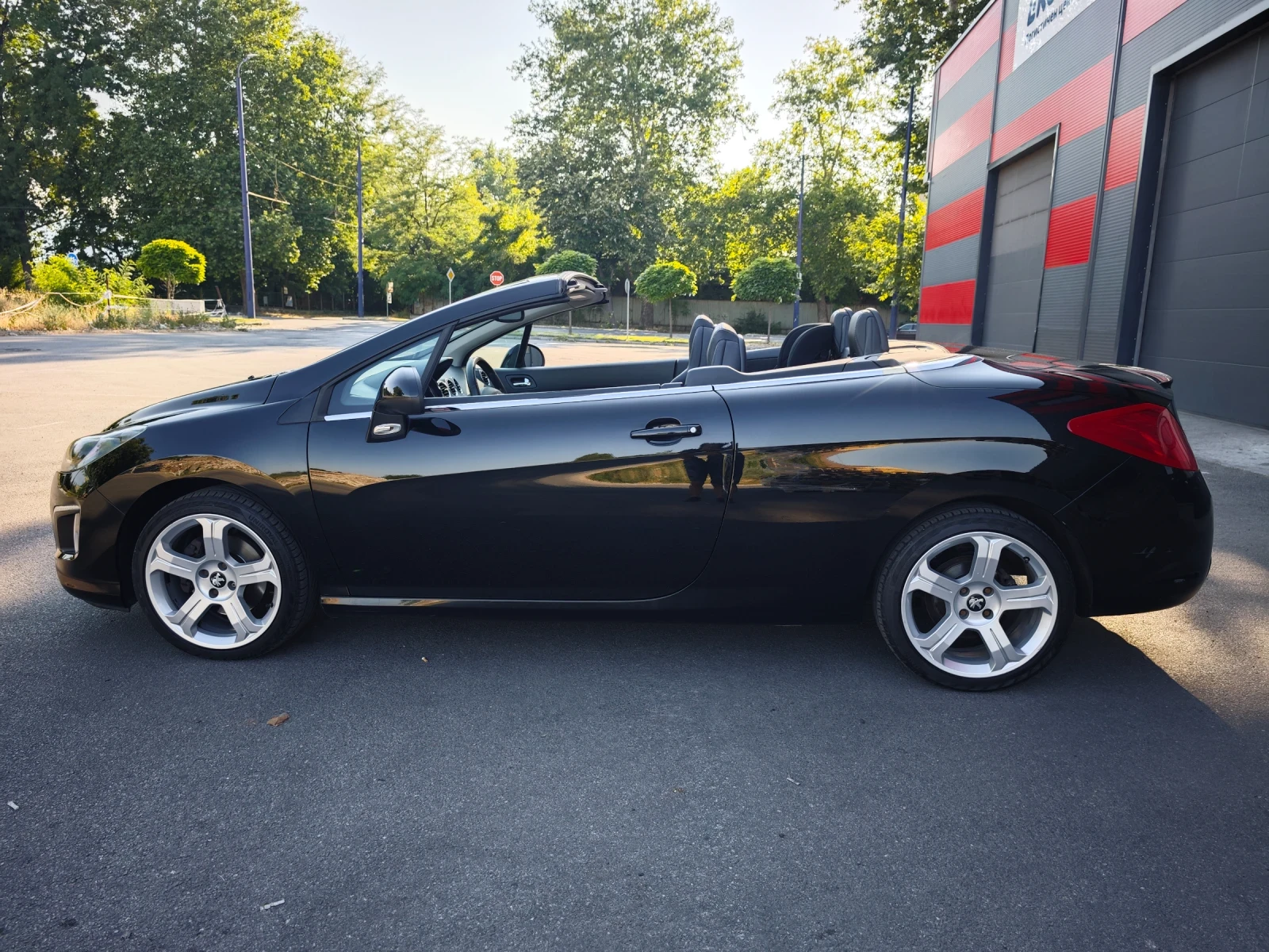 Peugeot 308 CC 2.0 163к.с. FELINE - изображение 7