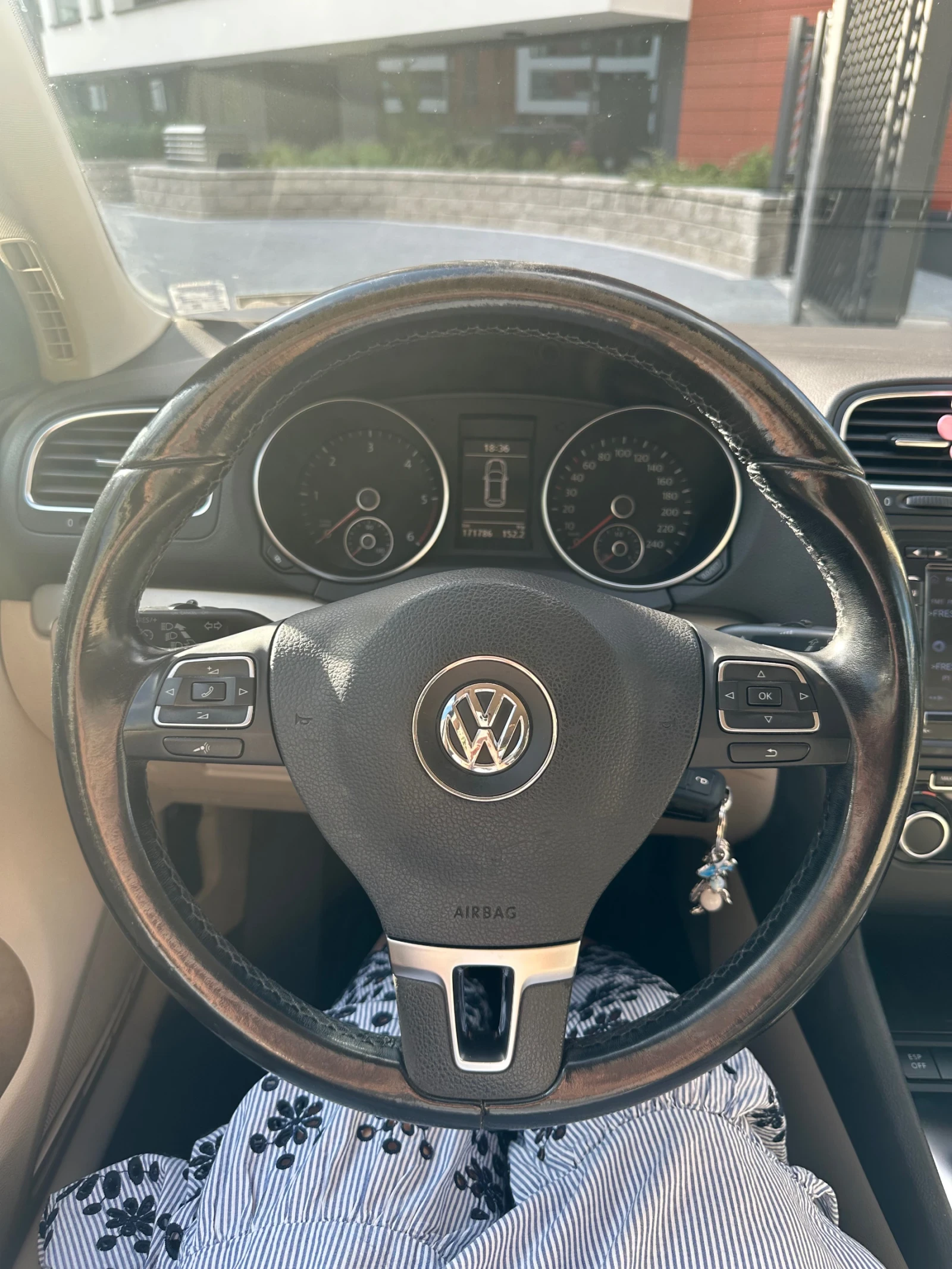 VW Golf  - изображение 10