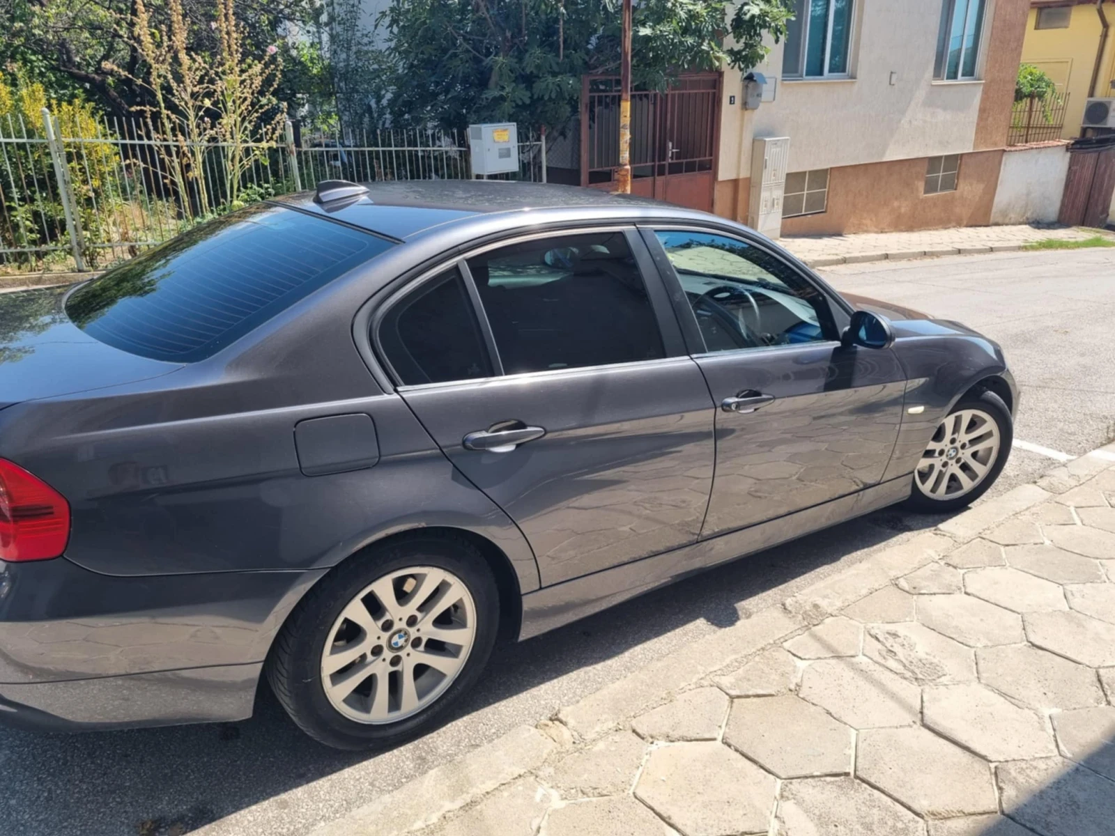BMW 320 Газ/Бензин - изображение 2