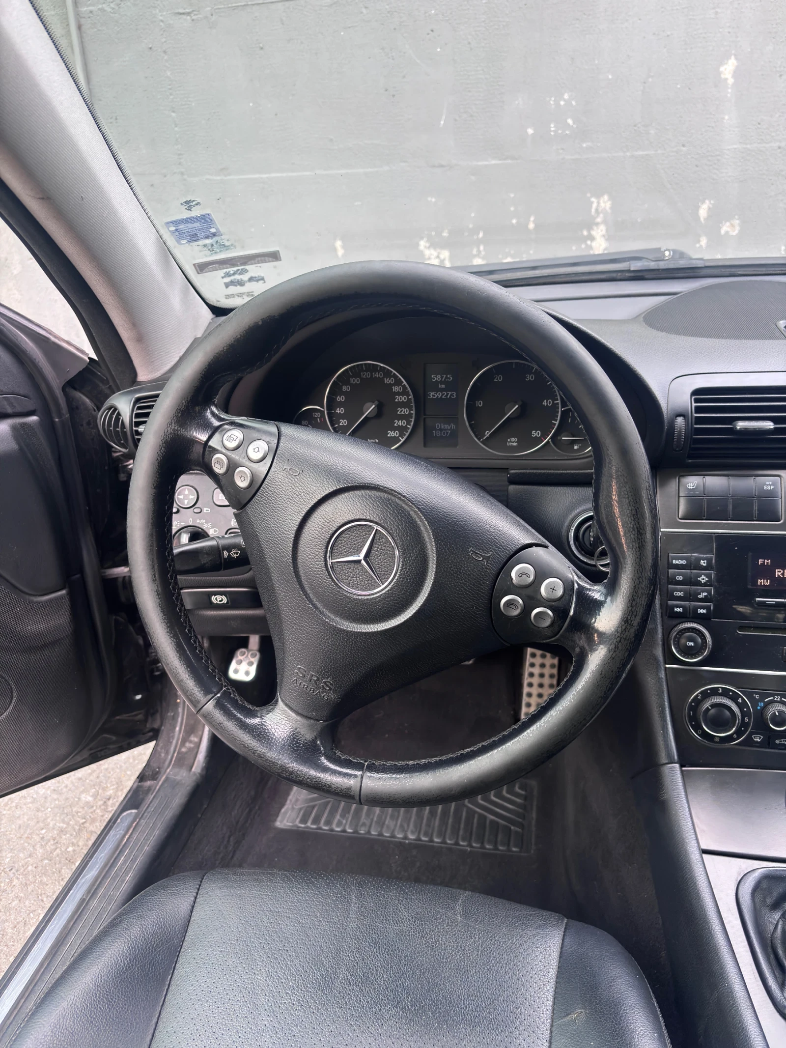 Mercedes-Benz C 220 2.2 CDI - изображение 6