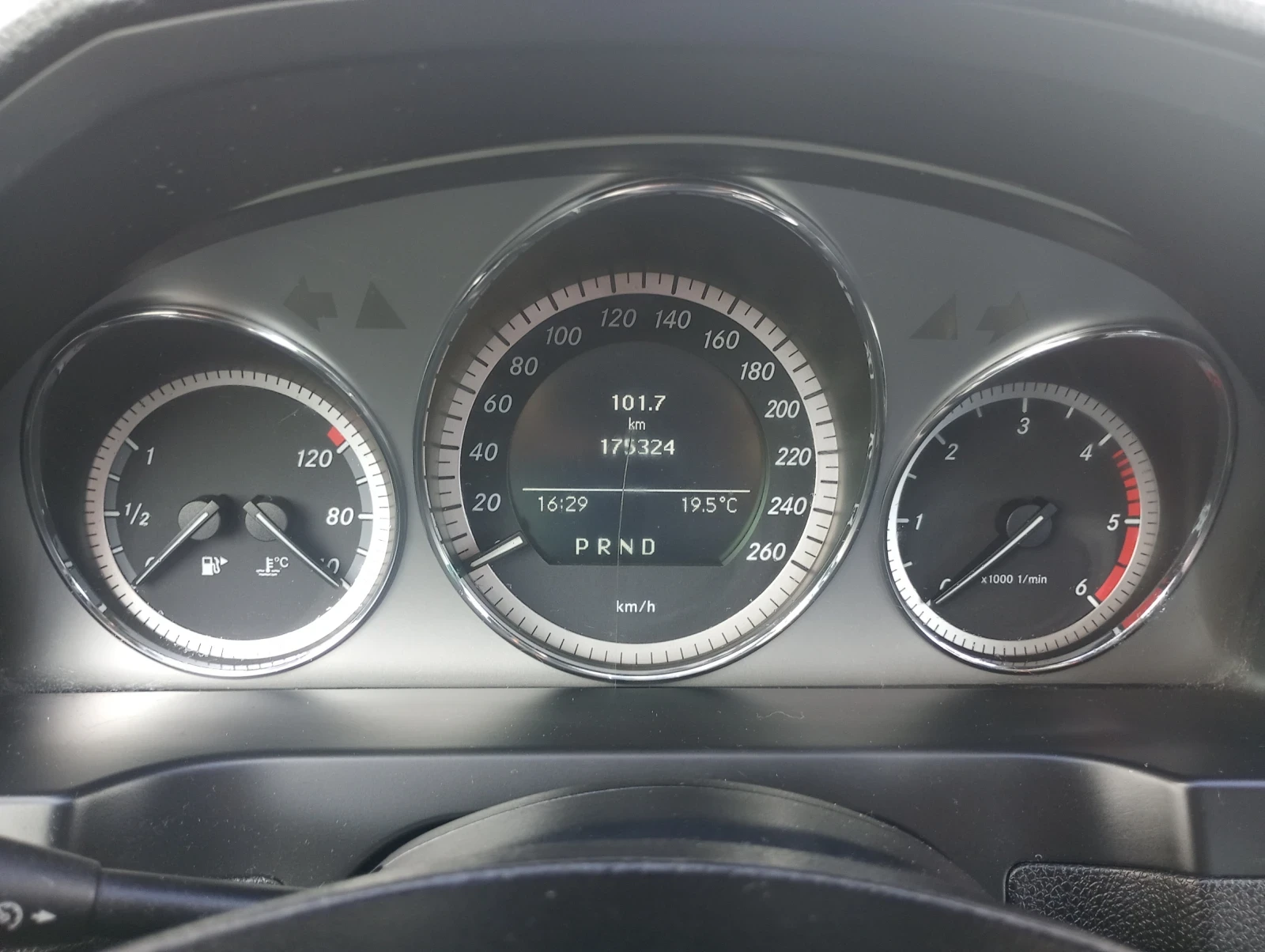Mercedes-Benz C 220 CDI Автоматик  - изображение 7