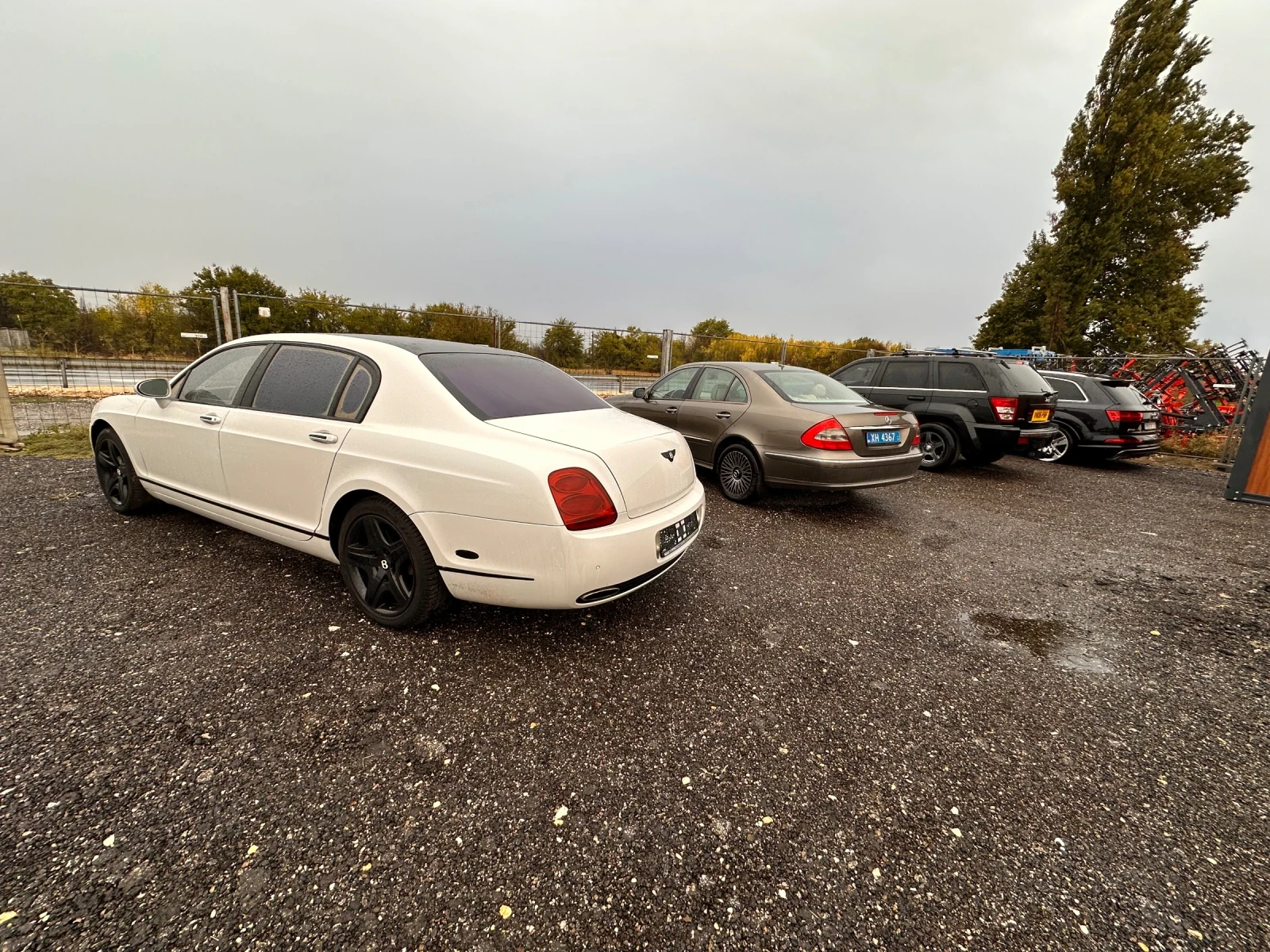 Bentley Flying Spur  - изображение 5