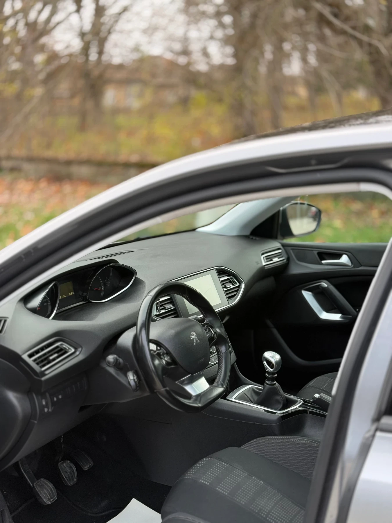 Peugeot 308 1.6 BlueHdi   | Mobile.bg   7