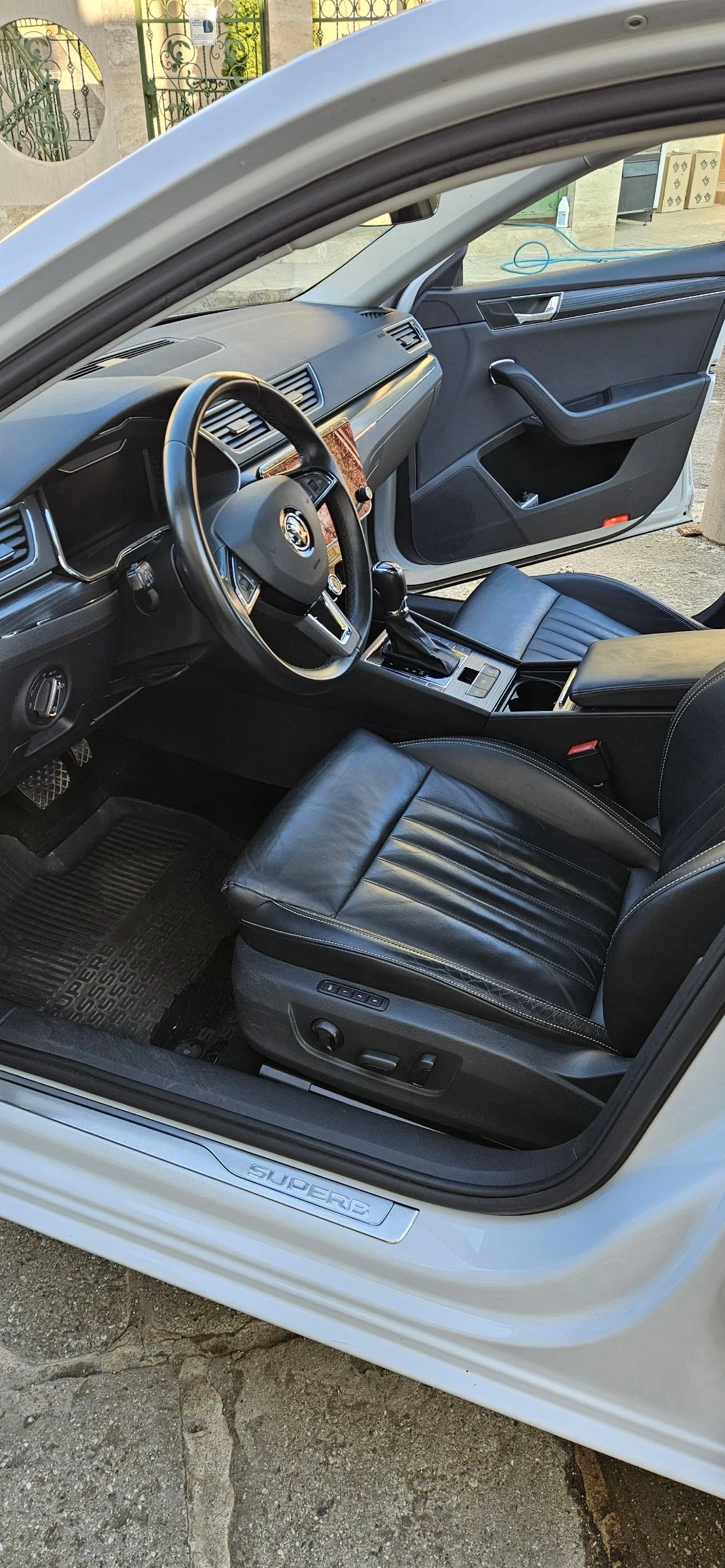 Skoda Superb  - изображение 3