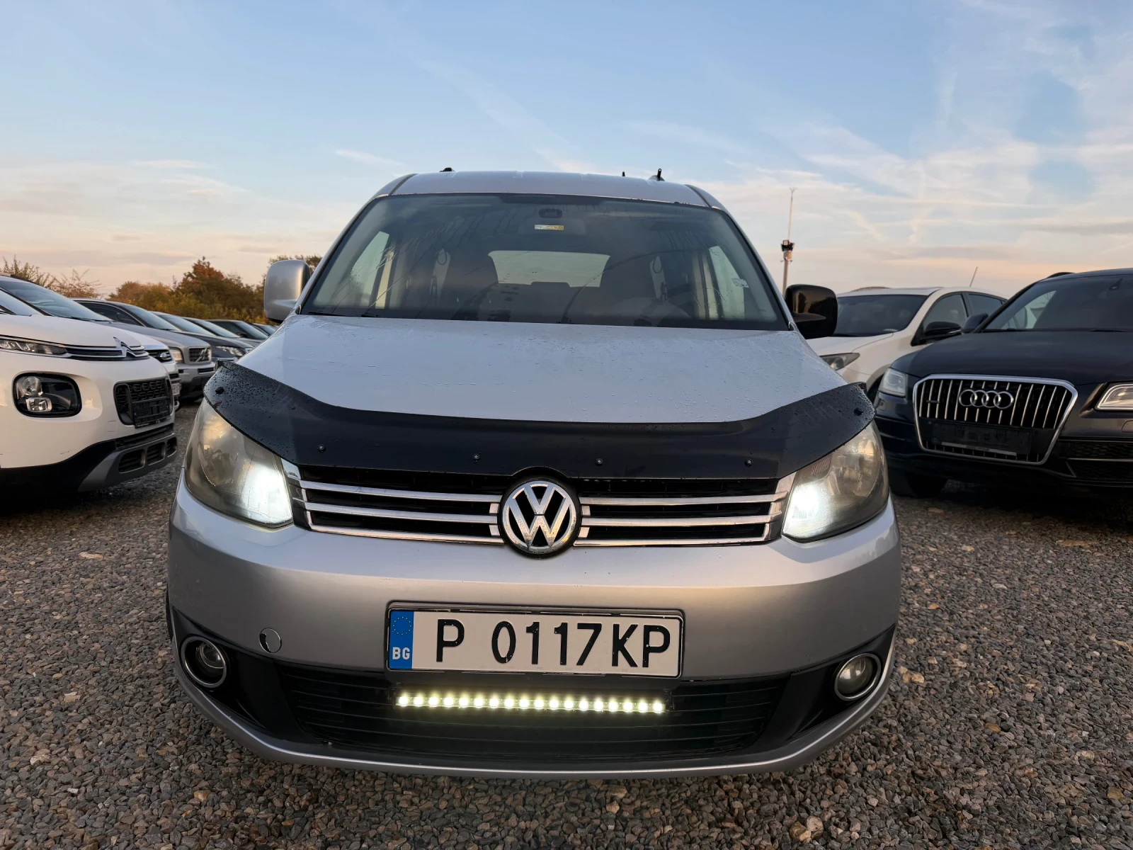 VW Caddy БАРТЕР* Maxi* 7места* , снимка 3 - Автомобили и джипове - 53600961