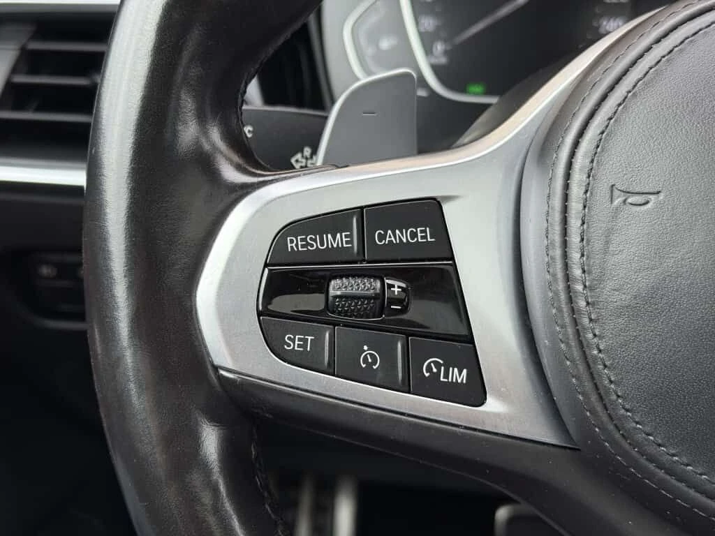 BMW 330 * i xDrive M | PACK | RED INTERIOR | CLEAN CARFAX  - изображение 9