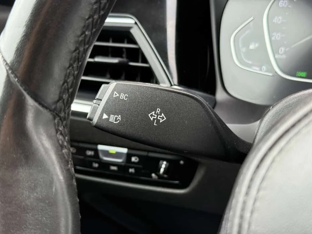 BMW 330 * i xDrive M | PACK | RED INTERIOR | CLEAN CARFAX  | Mobile.bg � ����������� 12