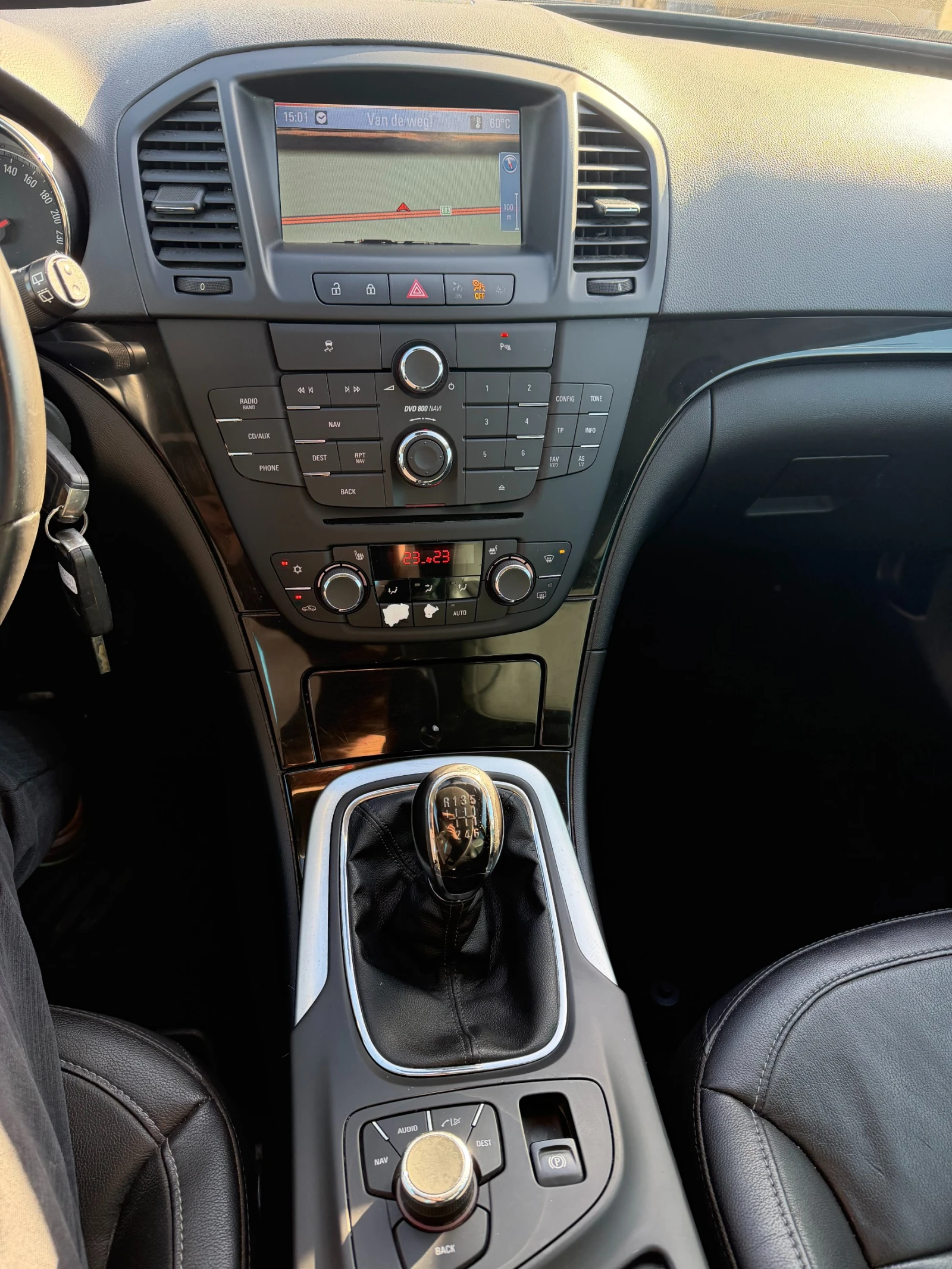 Opel Insignia 2.0CDTI NAVI/KOJA EURO 5, снимка 14 - Автомобили и джипове - 53637380