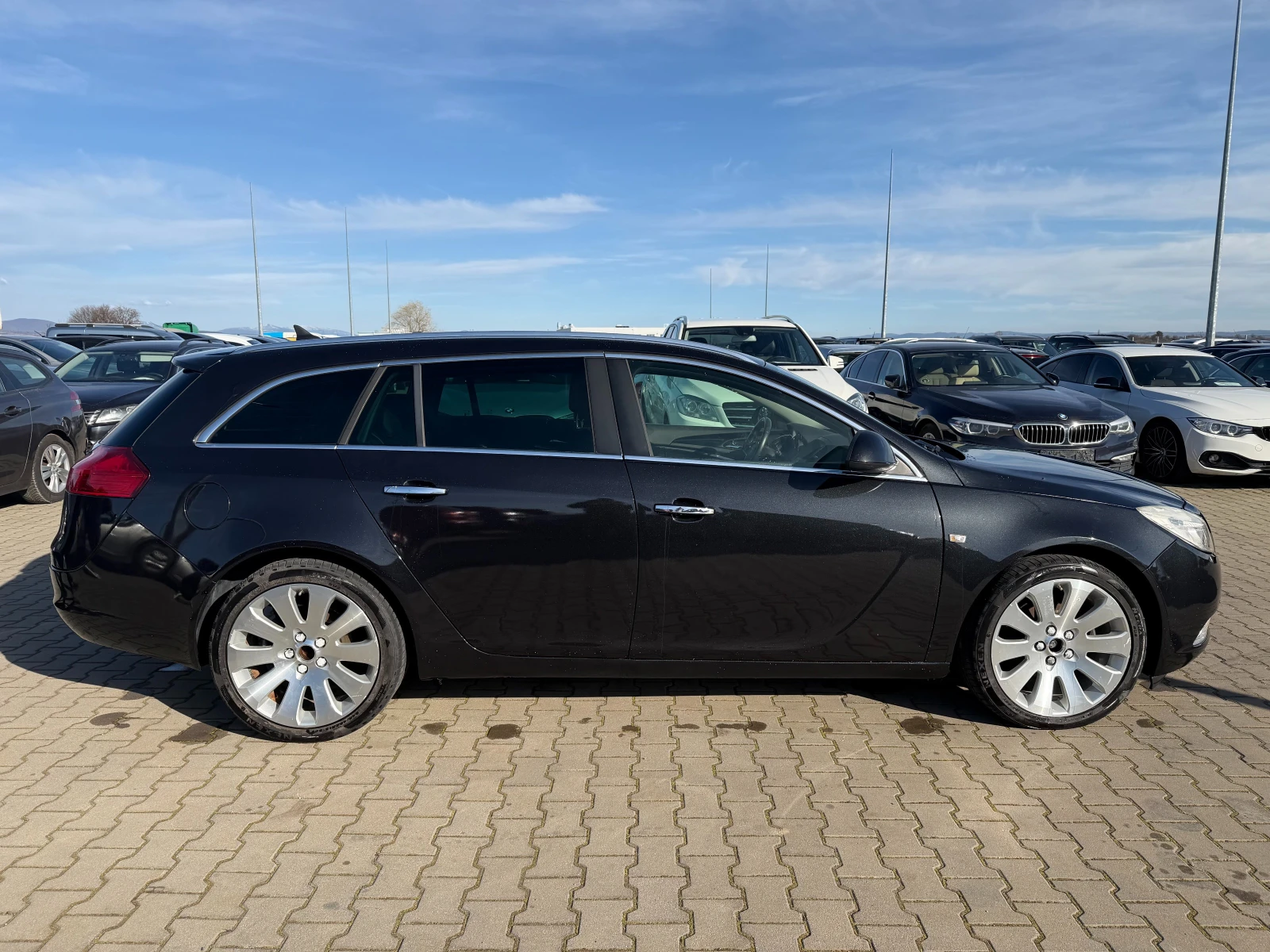 Opel Insignia 2.0CDTI NAVI/KOJA EURO 5, снимка 5 - Автомобили и джипове - 53637380