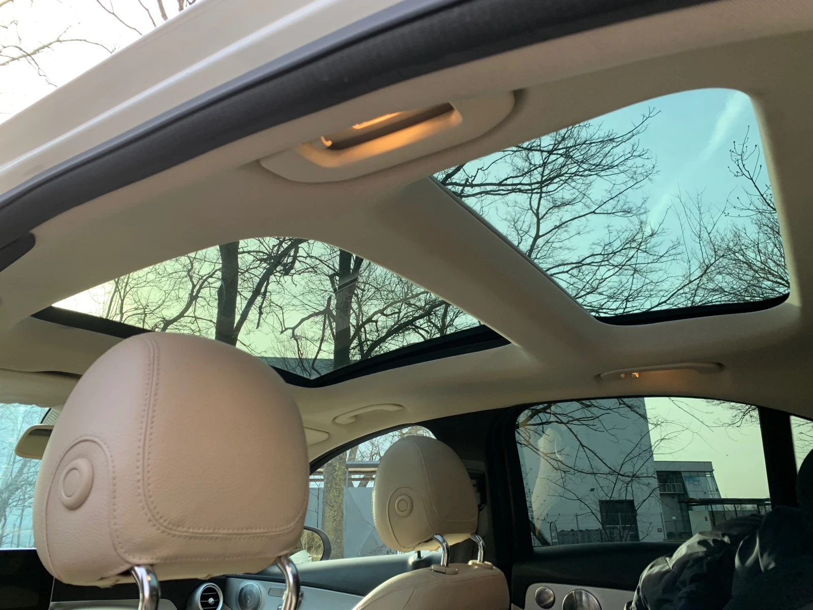 Mercedes-Benz C 300 AMG 4MATIC 7G-Tronic , снимка 17 - Автомобили и джипове - 53967555