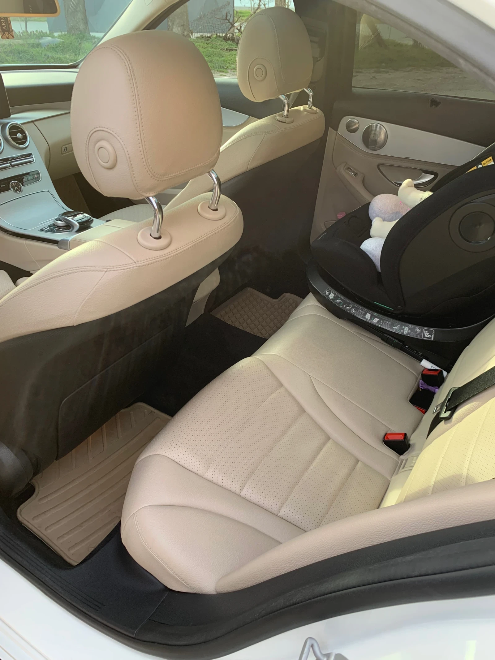 Mercedes-Benz C 300 AMG 4MATIC 7G-Tronic , снимка 15 - Автомобили и джипове - 53967555