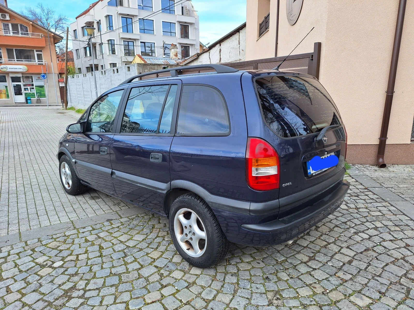 Opel Zafira 1.6 ������ 6+ 1  | Mobile.bg � ����������� 10