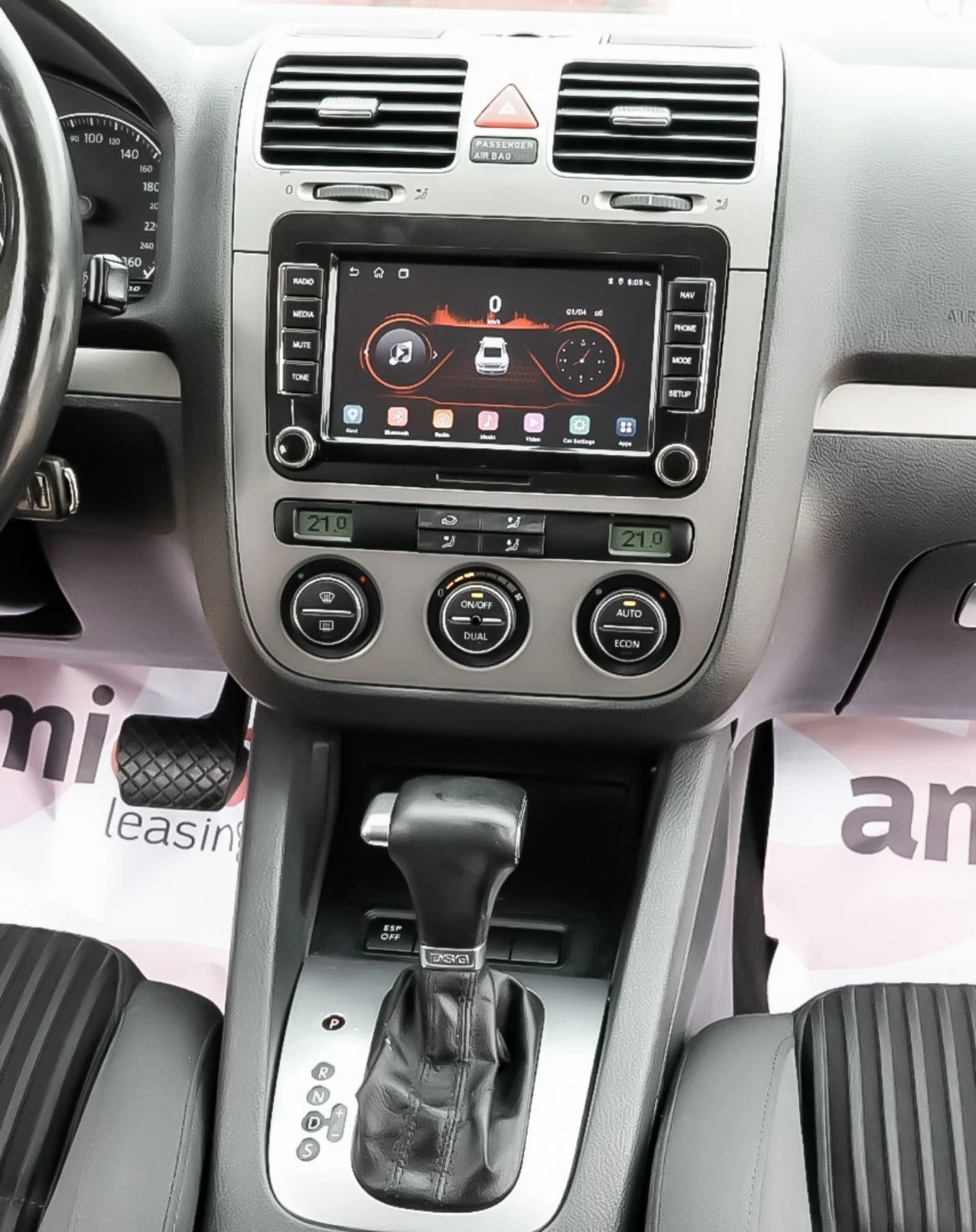VW Golf 1.9tdi 105kc. Gti paket, снимка 15 - Автомобили и джипове - 54380433