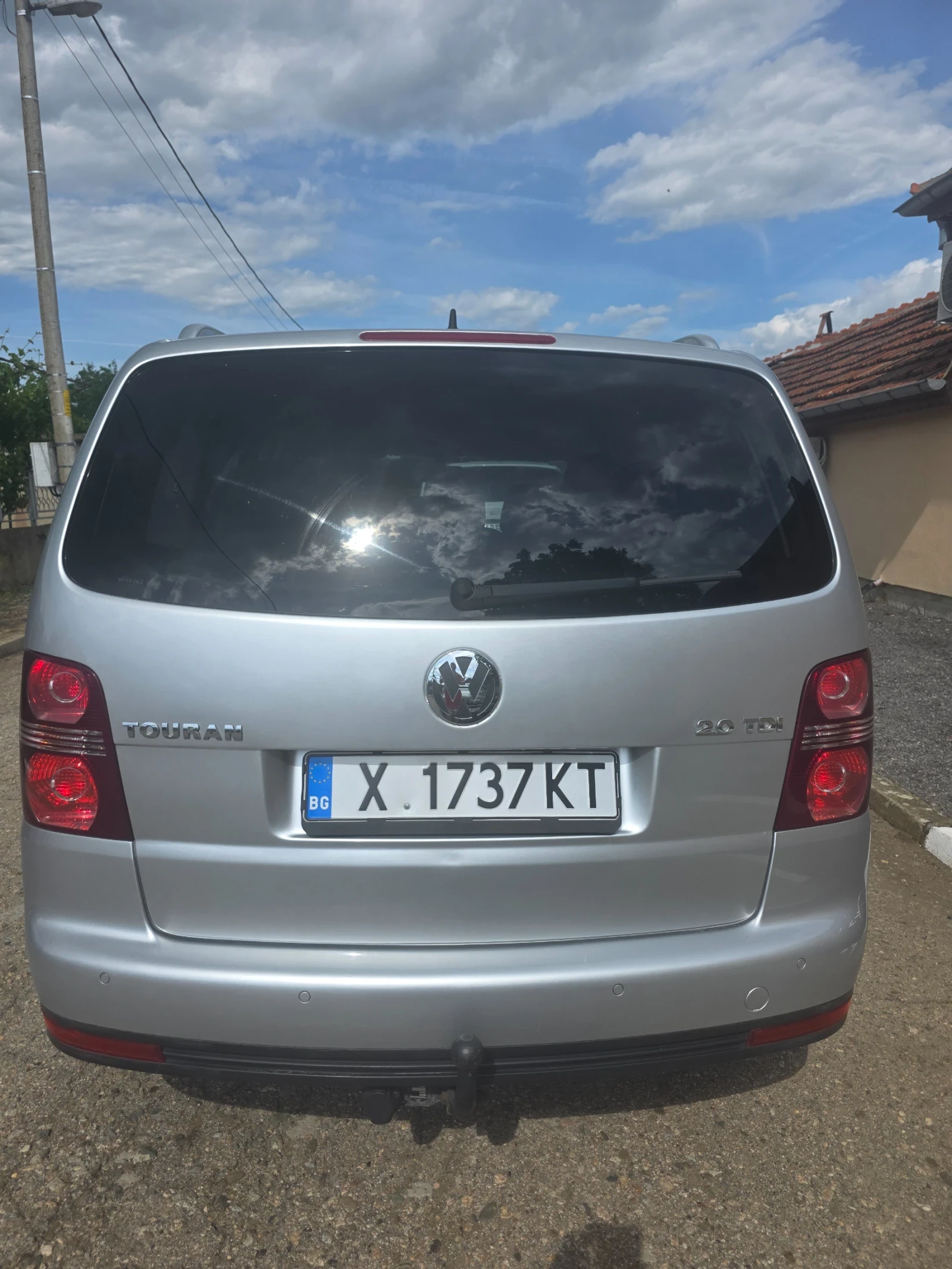 VW Touran 2.0, 140 коня, снимка 4 - Автомобили и джипове - 54669266