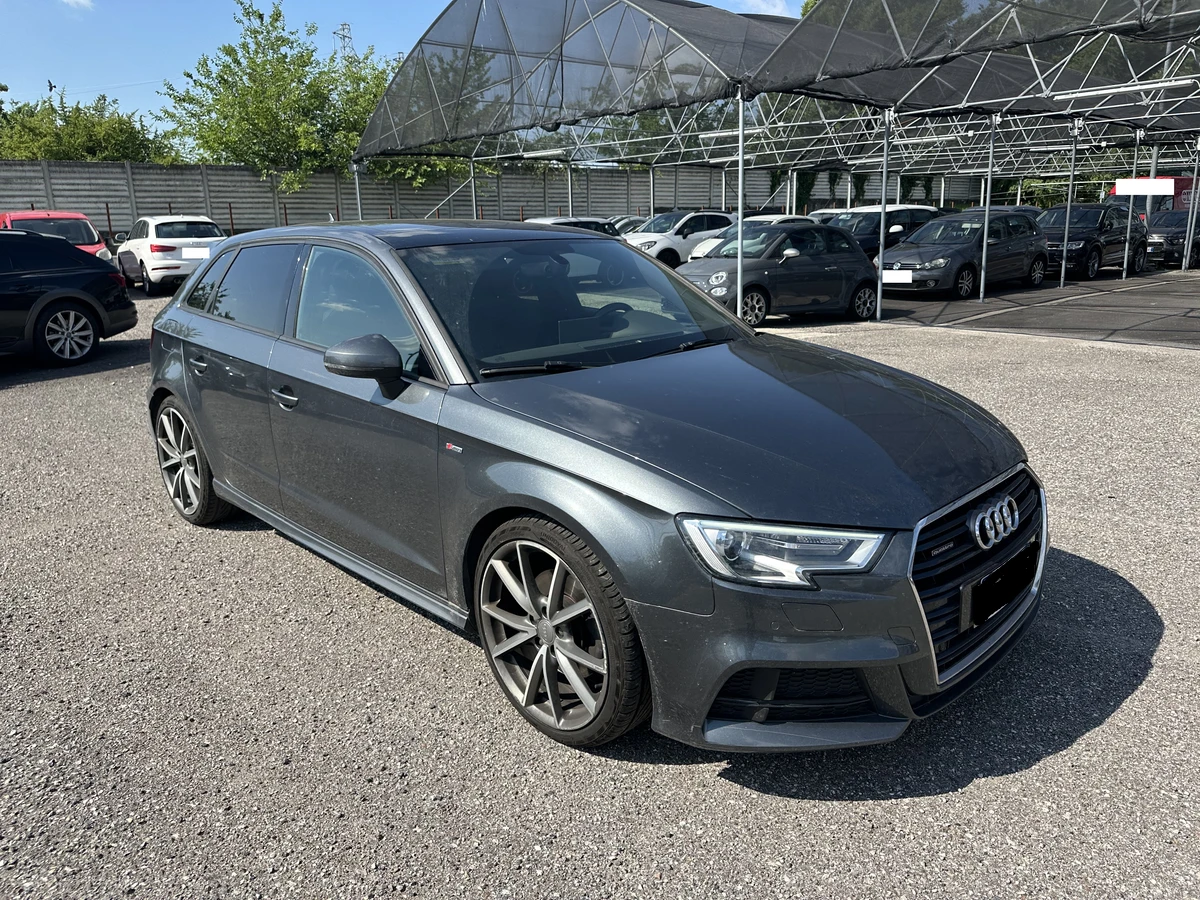 Audi A3 2, 0 TDI Sline Quattro