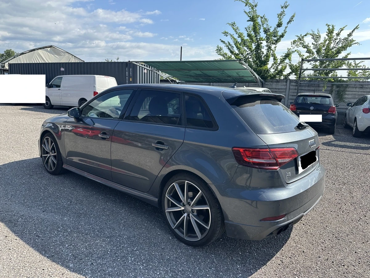 Audi A3 2, 0 TDI Sline Quattro, снимка 3 - Автомобили и джипове - 54997353