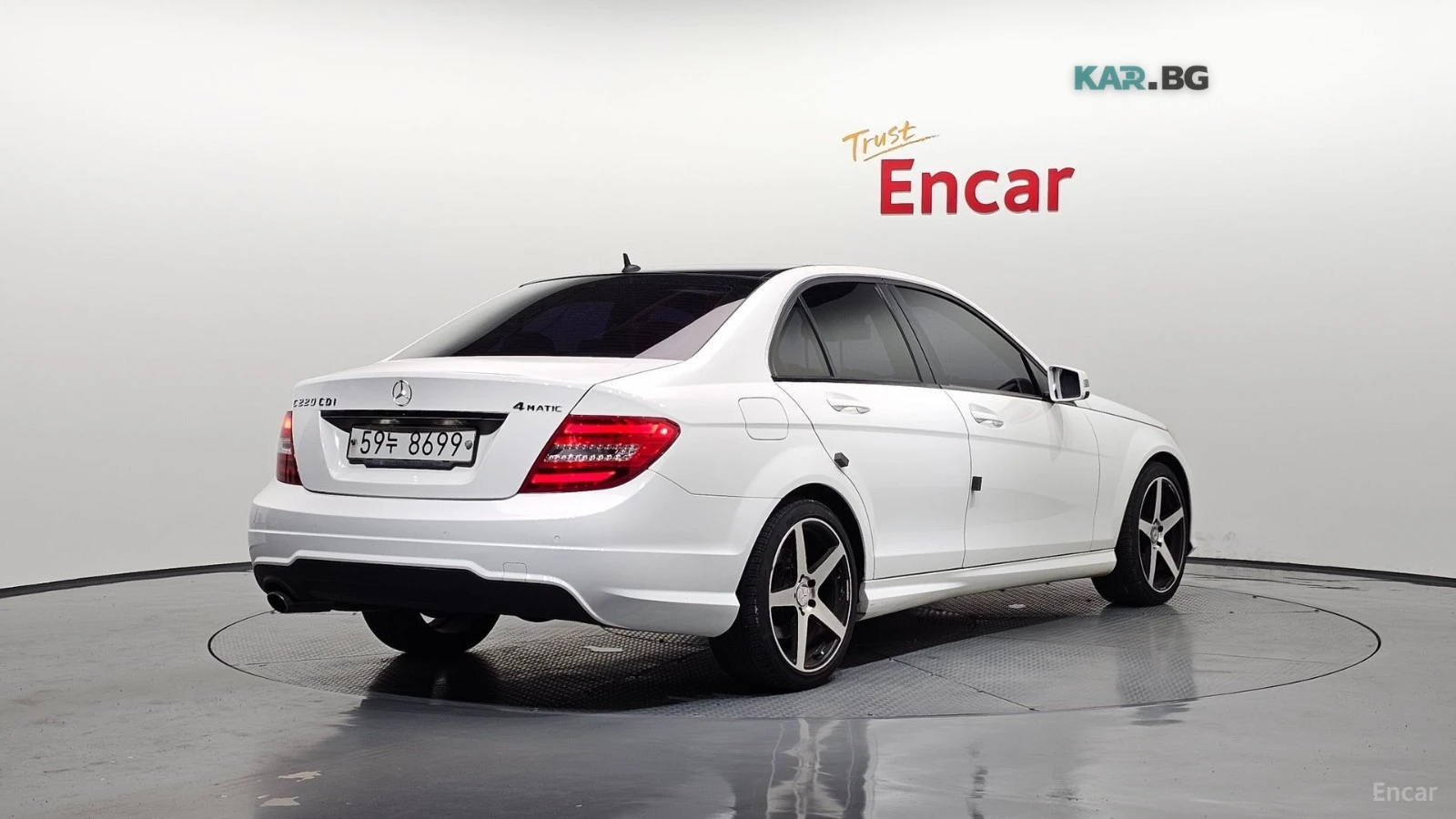 Mercedes-Benz C 220 CDI 4MATIC Edition C* КОЖА* ПАНО* ПОДГРЕВ, снимка 2 - Автомобили и джипове - 55313230