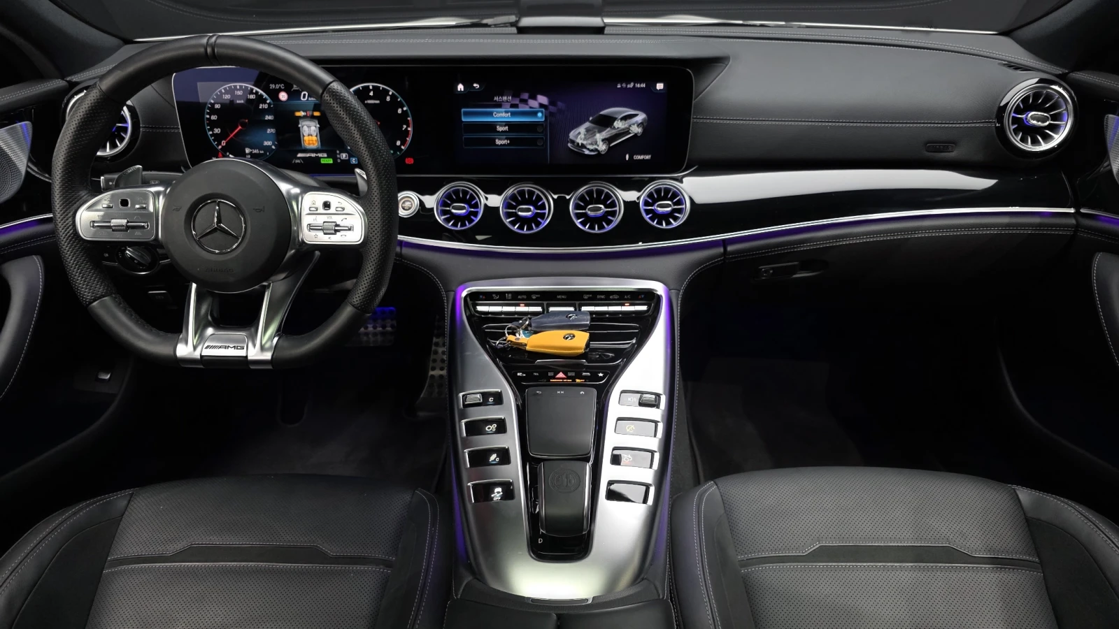 Mercedes-Benz AMG GT 43* 360* HUD* ЕЛ. БАГАЖНИК* BLIND SPOT* КРАЙНА ЦЕН, снимка 7 - Автомобили и джипове - 55496179