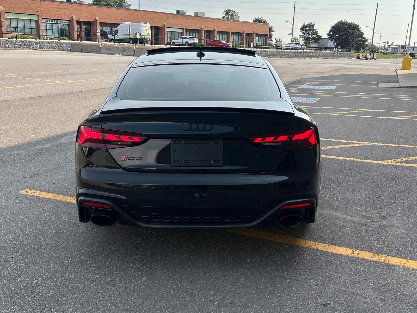 Audi Rs5 * CARFAX * ДИСТРОНИК * 360 КАМЕРА * АВТОКРЕДИТ, снимка 4 - Автомобили и джипове - 55943646